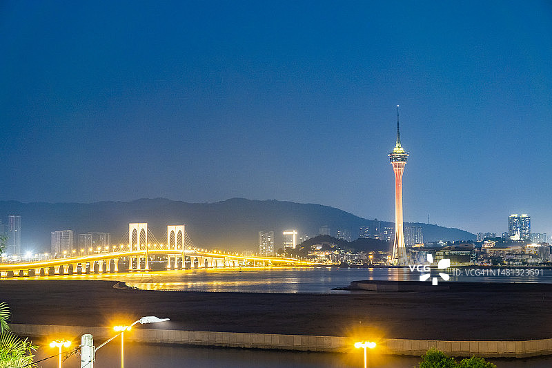 澳门西湾大桥夜景图片素材