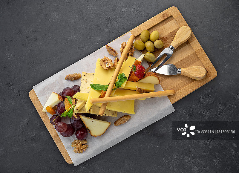 桌面食物俯视图，土耳其图片素材