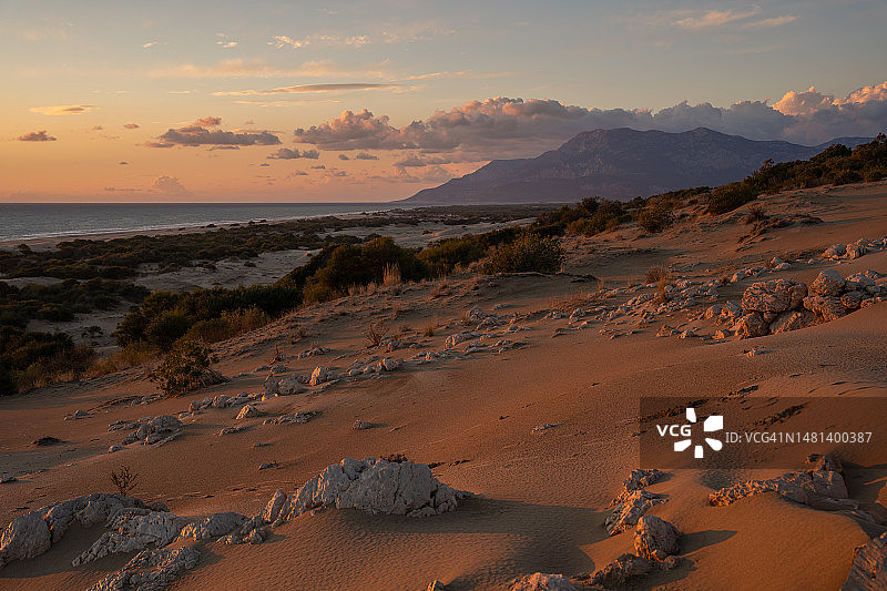 土耳其帕塔拉海滩日落美景图片素材