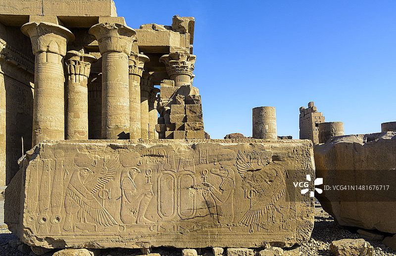 孔翁布图片素材