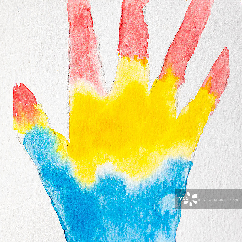 白色背景上带有原色的水彩手绘图片素材