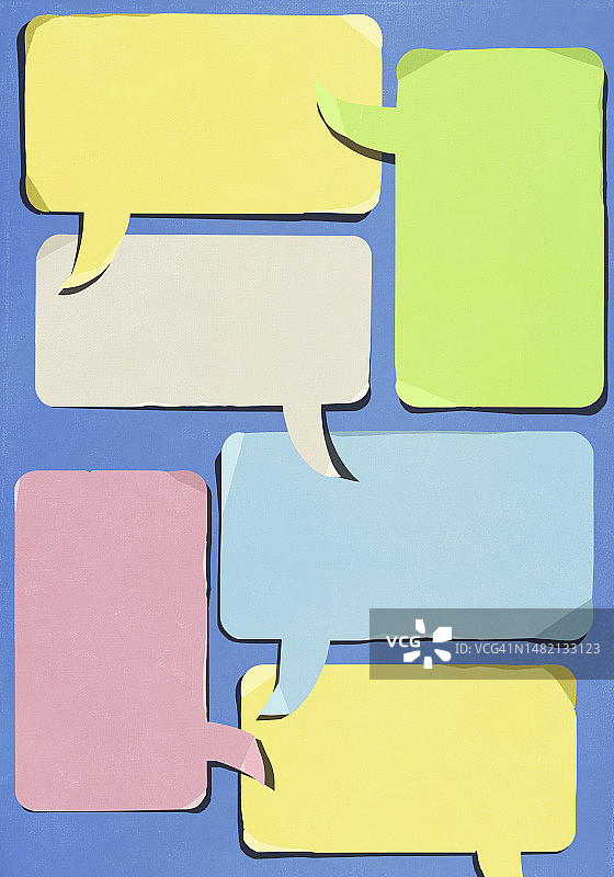 蓝色背景上重叠的多彩通讯气泡图片素材