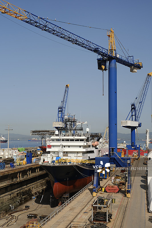 干船坞里的船只图片素材