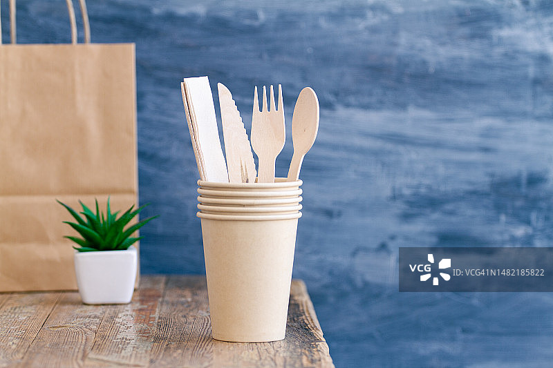 无塑料可持续餐具图片素材
