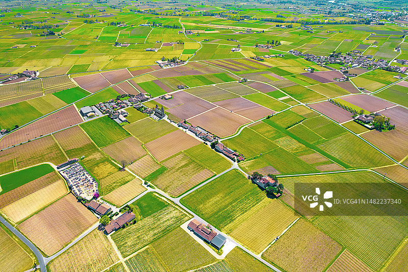 法国波尔多葡萄酒产区葡萄园航拍抽象景观图片素材