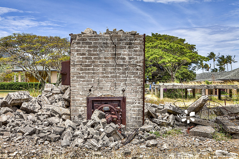 老旧熔炉废墟图片素材