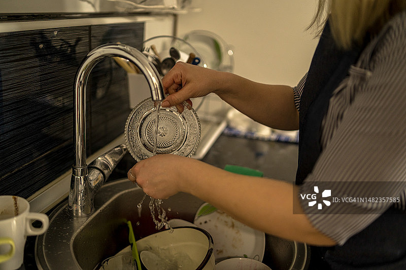 洗碗图片素材