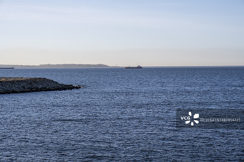 爱沙尼亚塔林邮轮码头和波罗的海图片素材