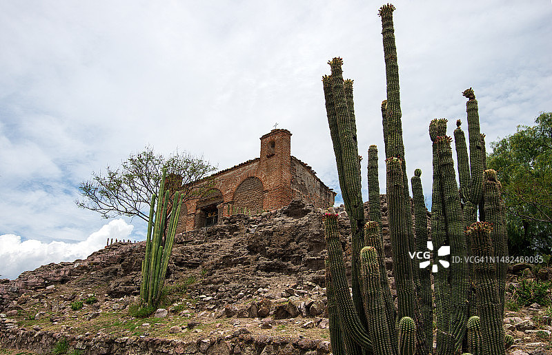 墨西哥瓦哈卡州米特拉的埃尔卡尔瓦里奥图片素材