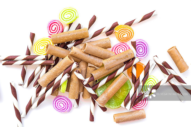 白色背景上的彩色糖果，罗马尼亚图片素材