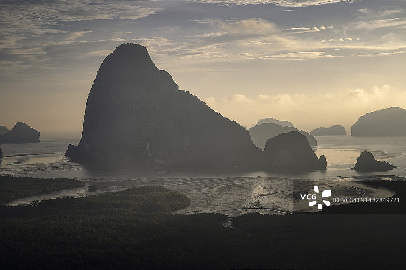沙美岛南谢观景点海景（攀牙府，泰国）图片素材