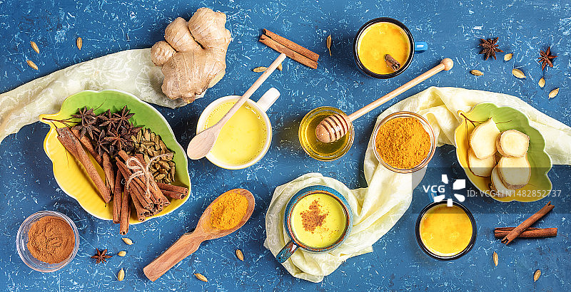扁平风格：金色姜黄奶及其原料图片素材