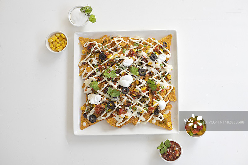 白色背景上的食物俯视图，北阿坎德邦，印度图片素材