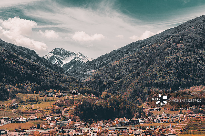 特伦蒂诺-上阿迪杰的伊萨尔科山谷图片素材