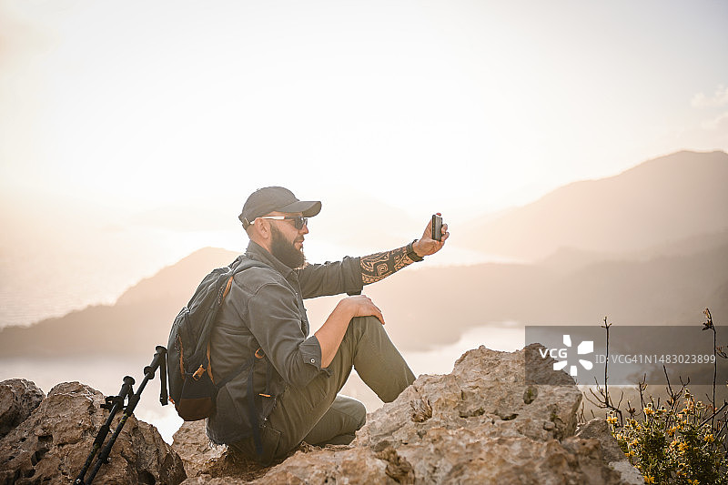 男人旅行者图片素材