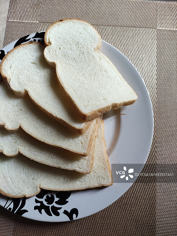 白面包切片图片素材