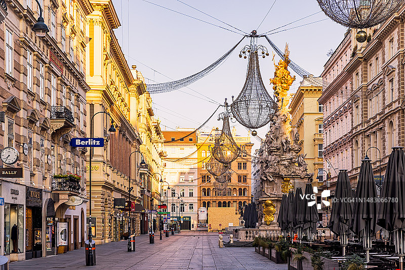 奥地利维也纳格拉本购物步行广场，阳光明媚的早晨图片素材