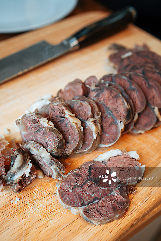 中式凉菜：薄片牛蹄筋图片素材