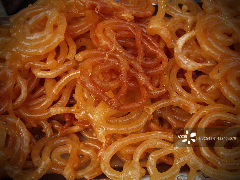 人们忙着为开斋节购物图片素材