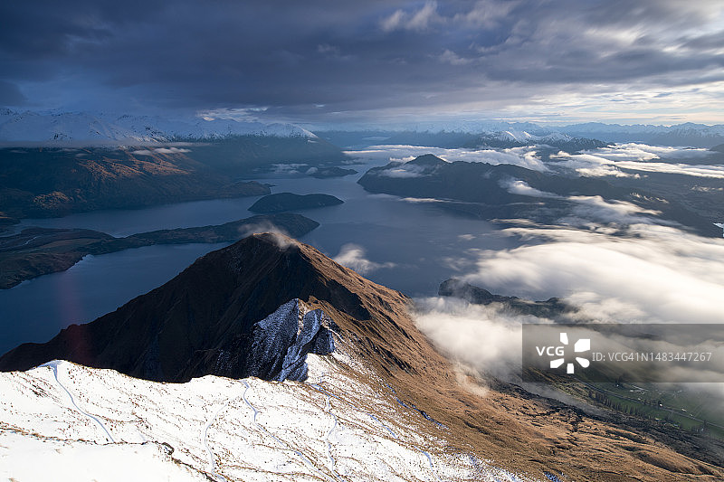 瓦纳卡罗伊斯峰顶，新西兰图片素材