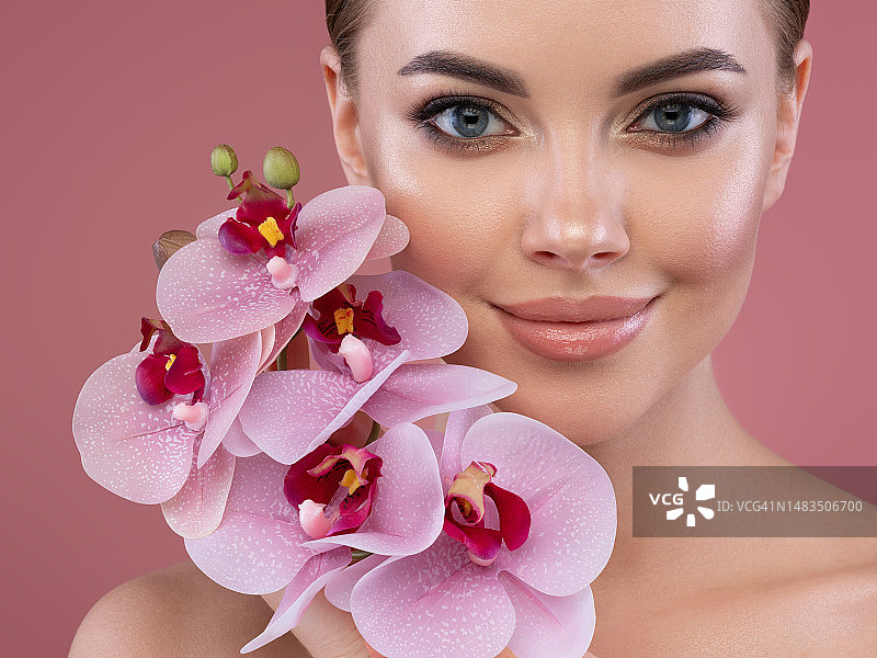 美丽的女孩图片素材