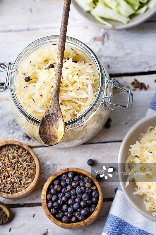 自制发酵酸菜——德国传统美食图片素材