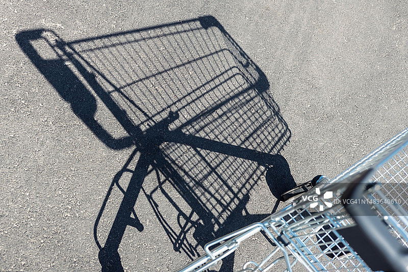 室外空购物车图片素材