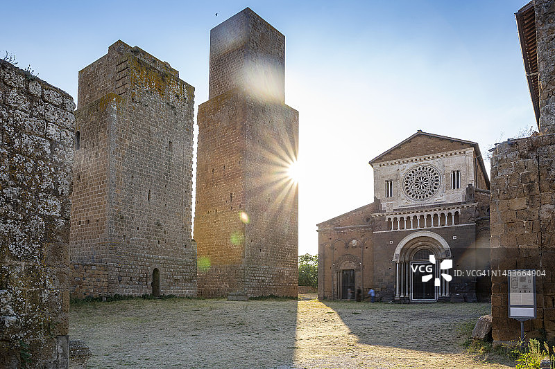 意大利拉齐奥图斯卡尼亚圣彼得教堂外墙图片素材