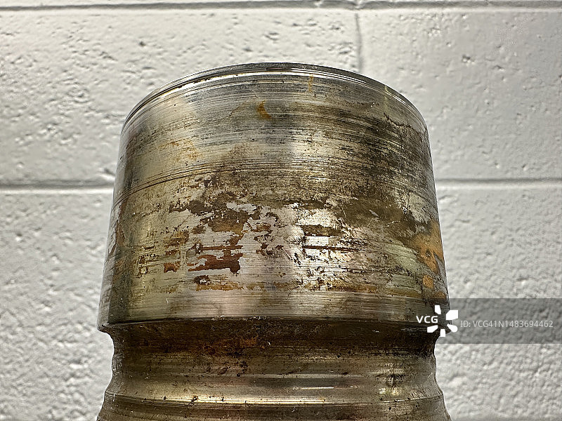 磨损腐蚀的机械衬套零件图片素材