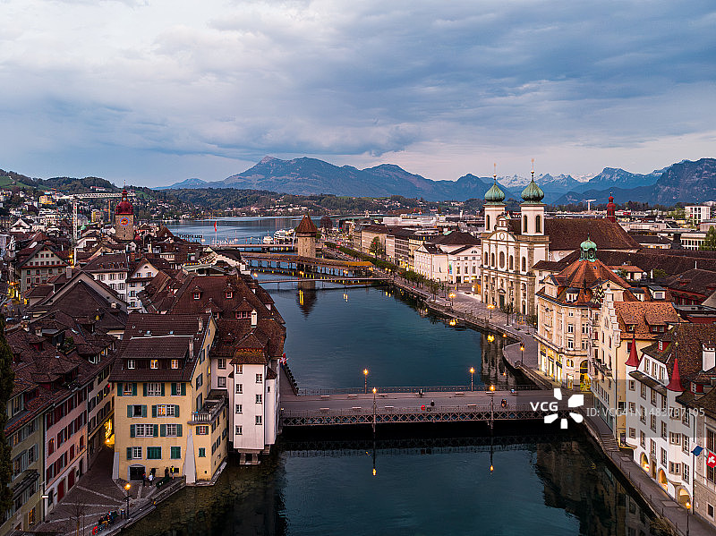 瑞士琉森老城区风光图片素材