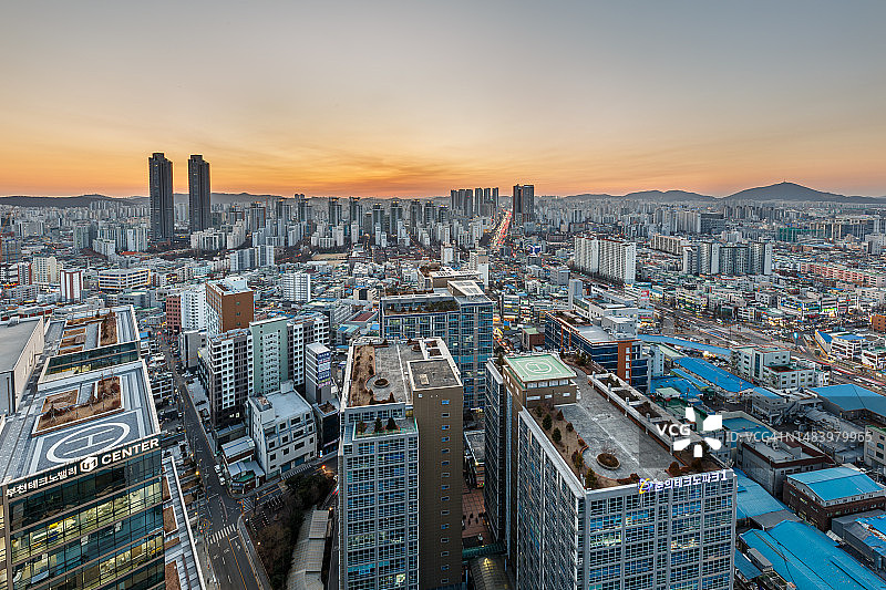 韩国京畿道富川市Jomaru路图片素材