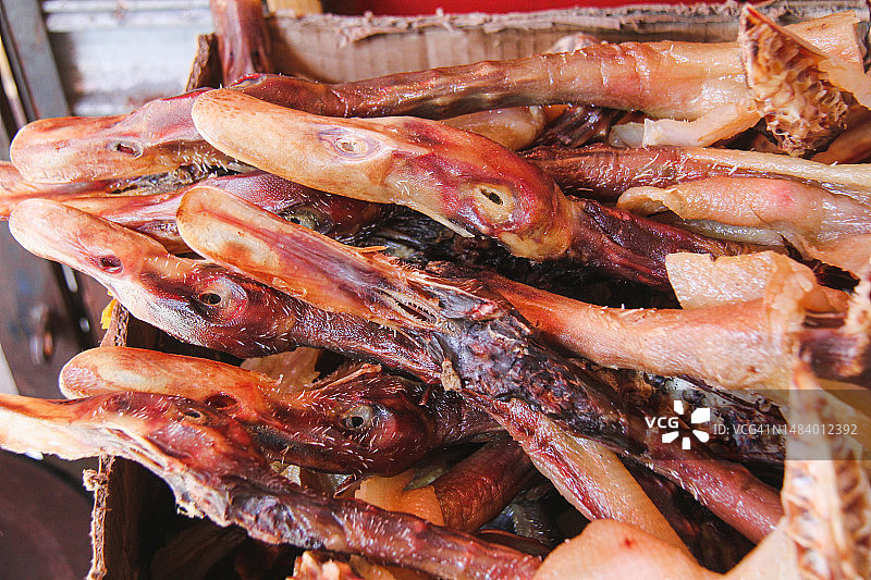 香港市场出售的咸鸭干图片素材