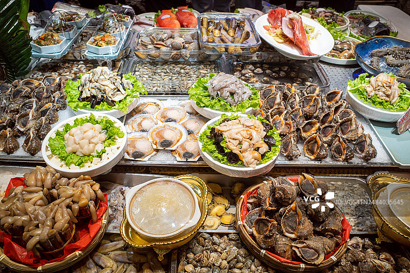 青岛某餐厅的海鲜区图片素材