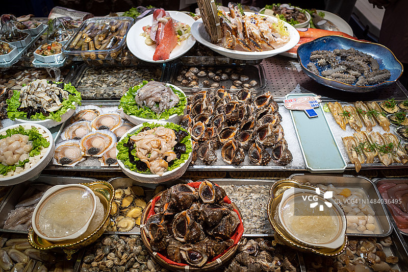 青岛某餐厅的海鲜区图片素材