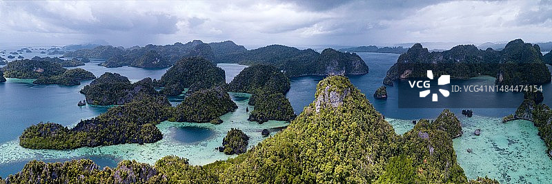 拉贾安帕群岛米苏尔群岛图片素材