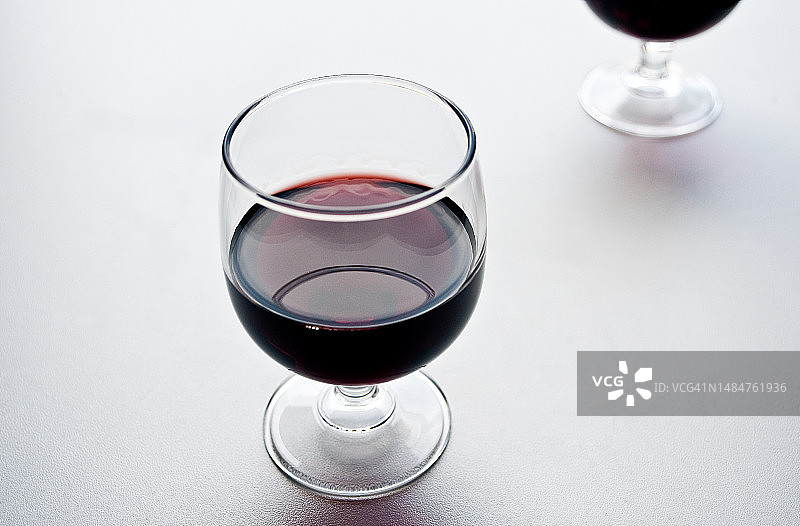 红皮诺甜酒图片素材