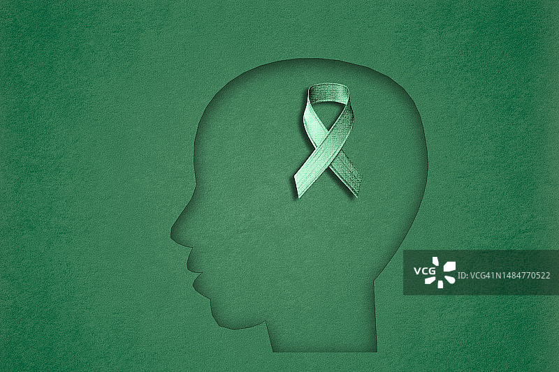 心理健康意识月宣传海报图片素材