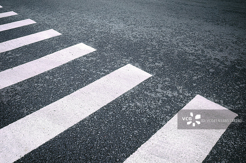 白色斑马线道路图片素材