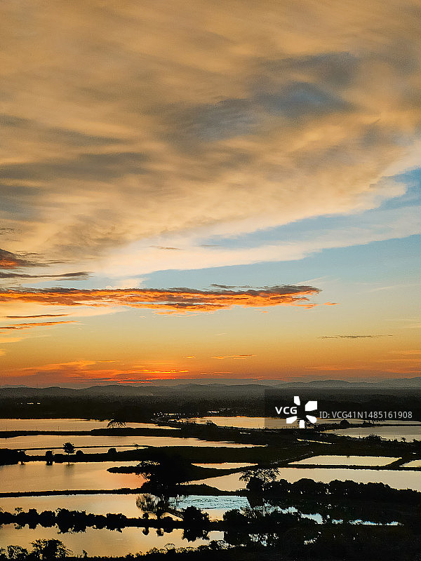 马来西亚日落海景图片素材