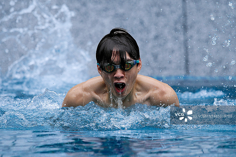 游泳池图片素材