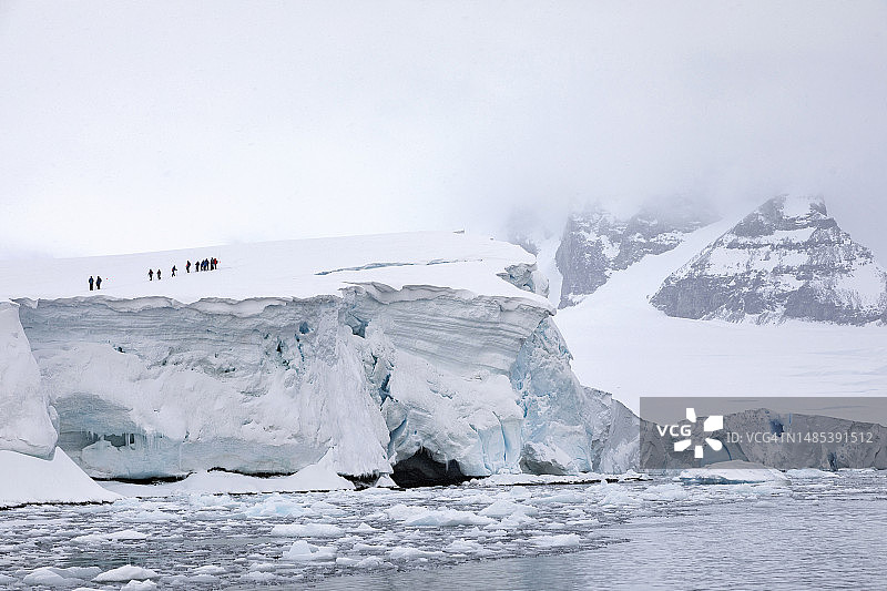 远景角，南极半岛图片素材