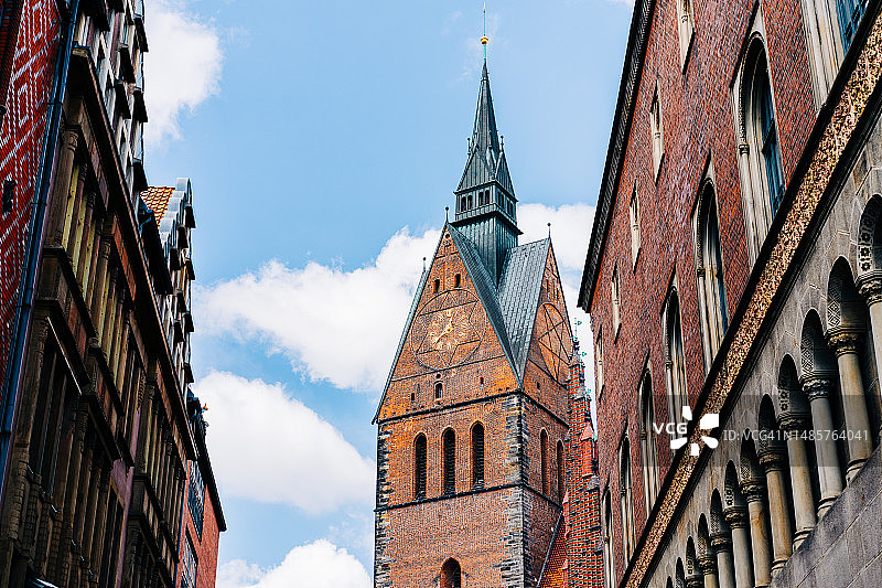 德国汉诺威的老城区和集市教堂：半木结构建筑图片素材