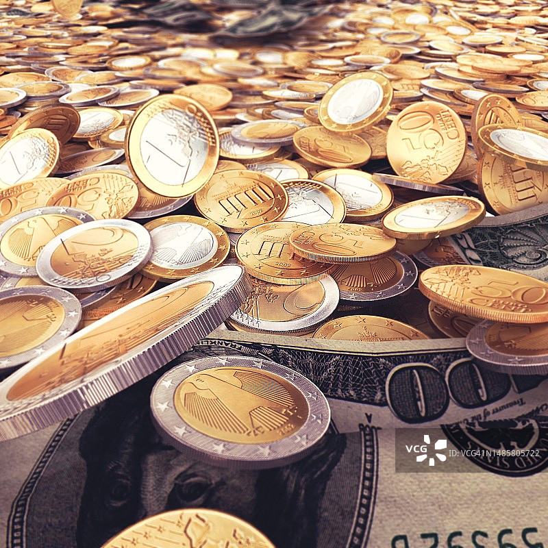 硬币俯视图，罗马尼亚奥拉迪亚图片素材