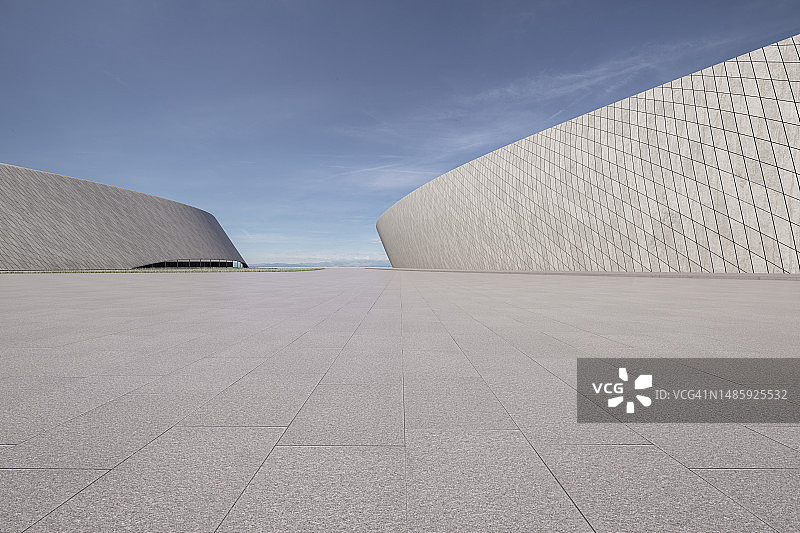 空旷的广场前的现代建筑图片素材