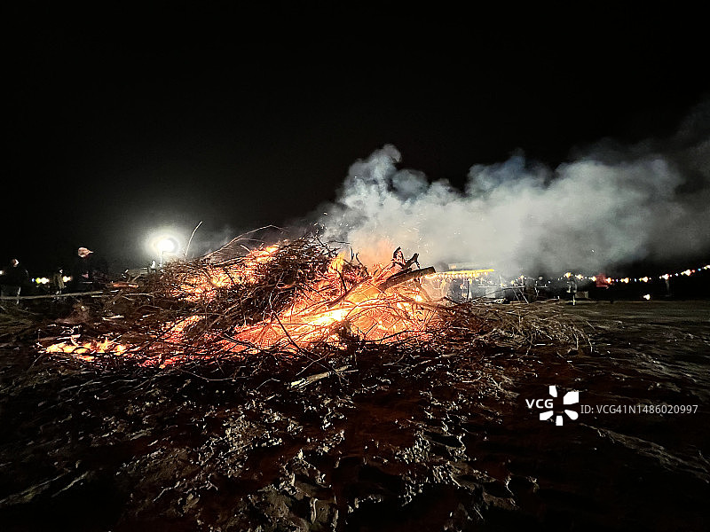 夜间火焰图片素材