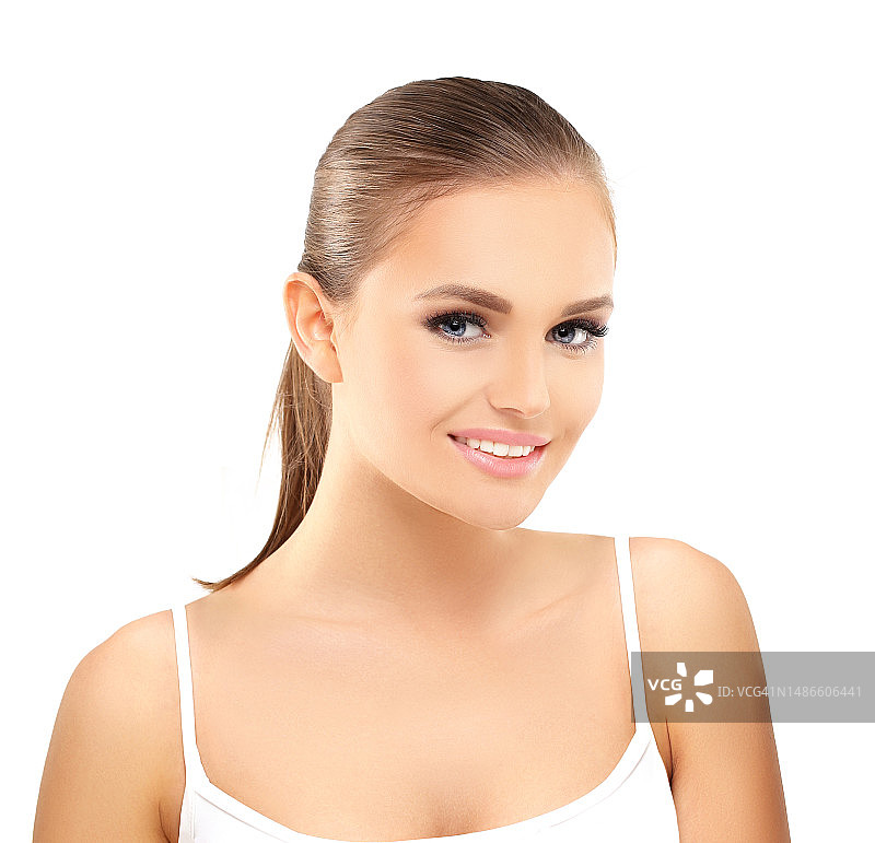 年轻女孩的清新洁净肌肤美妆写真图片素材