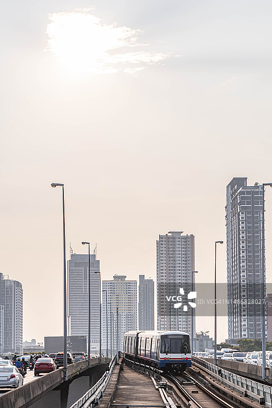 泰国曼谷的城市列车图片素材