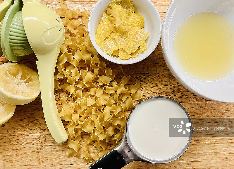奶油柠檬鸡蛋面食材图片素材
