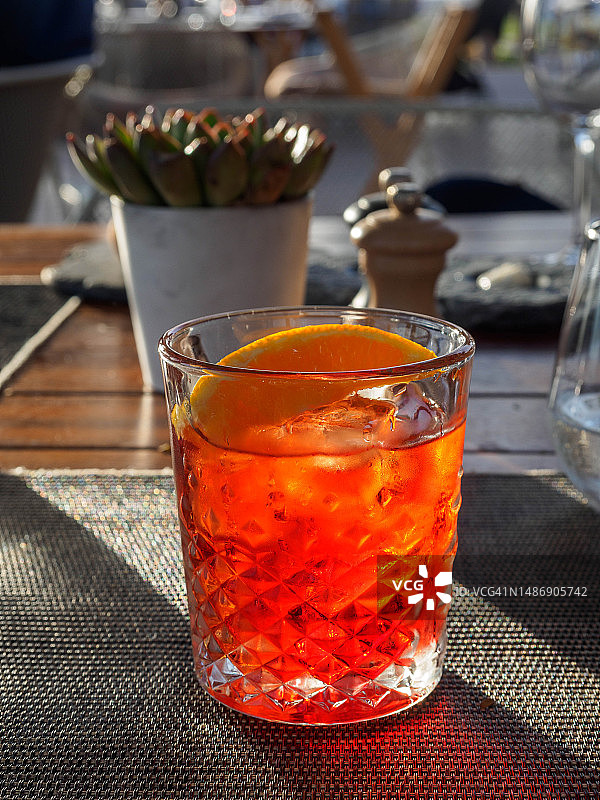 特内里费岛上的尼格龙尼鸡尾酒（加那利群岛最大岛屿）图片素材