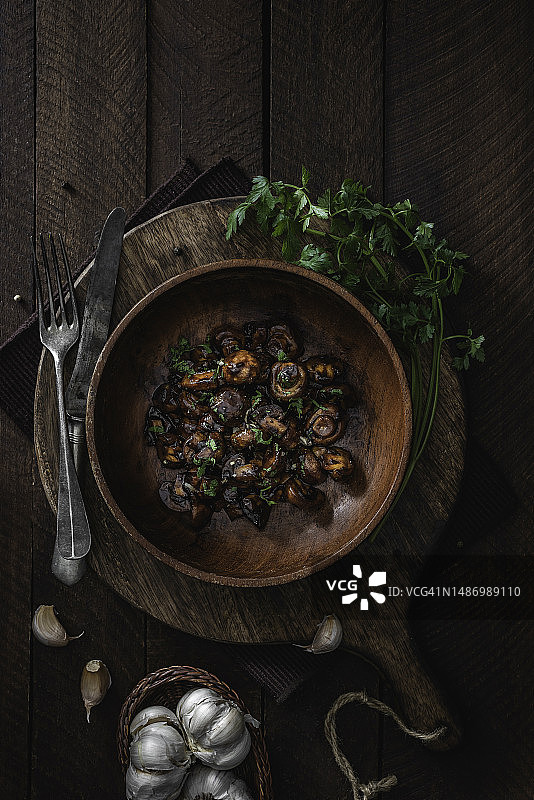 酱油炸蘑菇图片素材